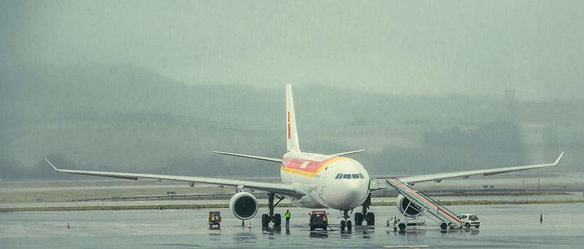 ¿Sabes qué hacer si te cancelan o pierdes un vuelo?
