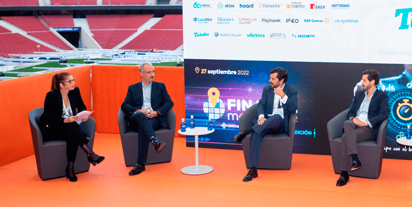 Susana entrevistando en el Finance Meeting de IFAES 2022