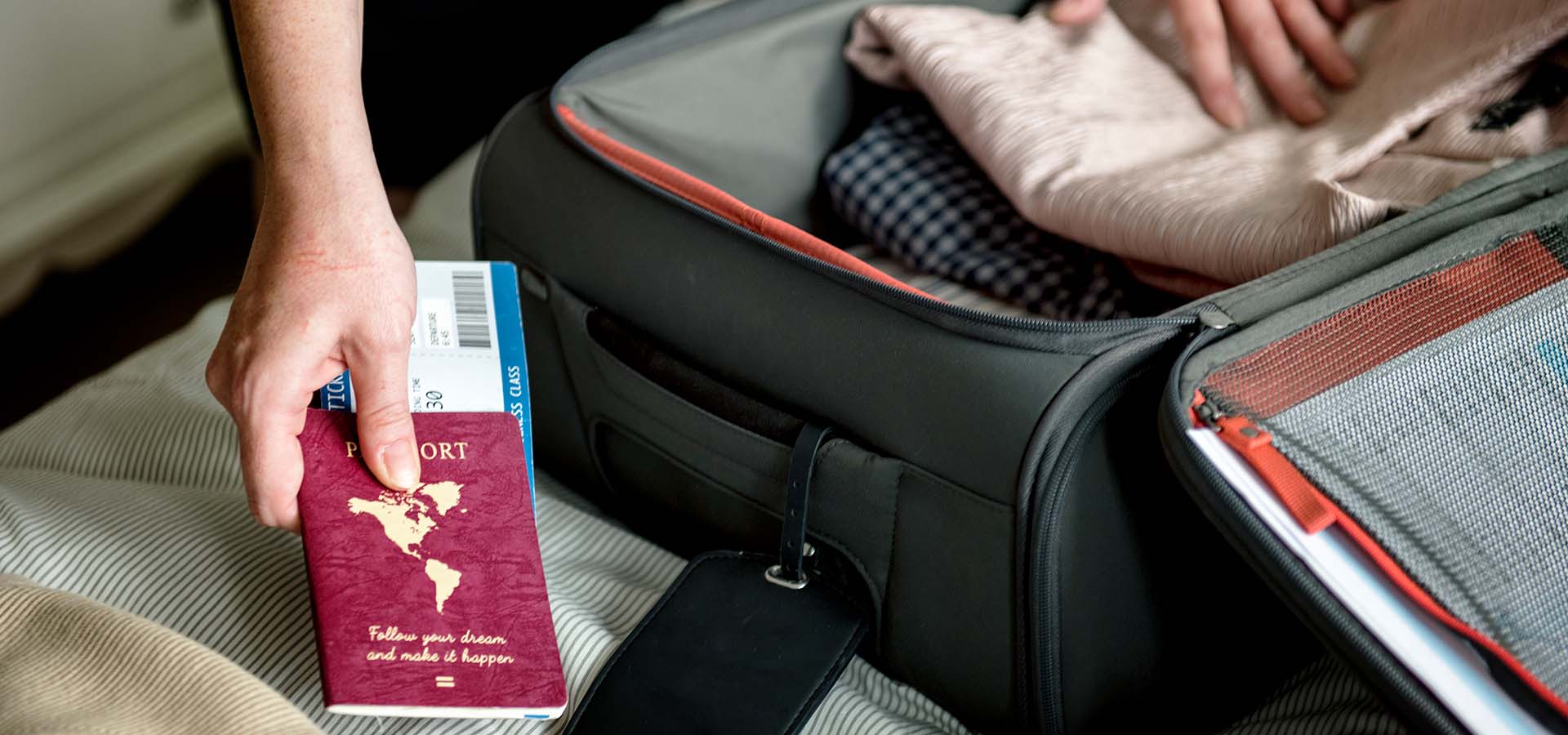 - ¿Cómo realizar una buena gestión de gastos de viajes de empresa? Es necesario tener bajo control la documentación para poder realizar un viaje de empresa