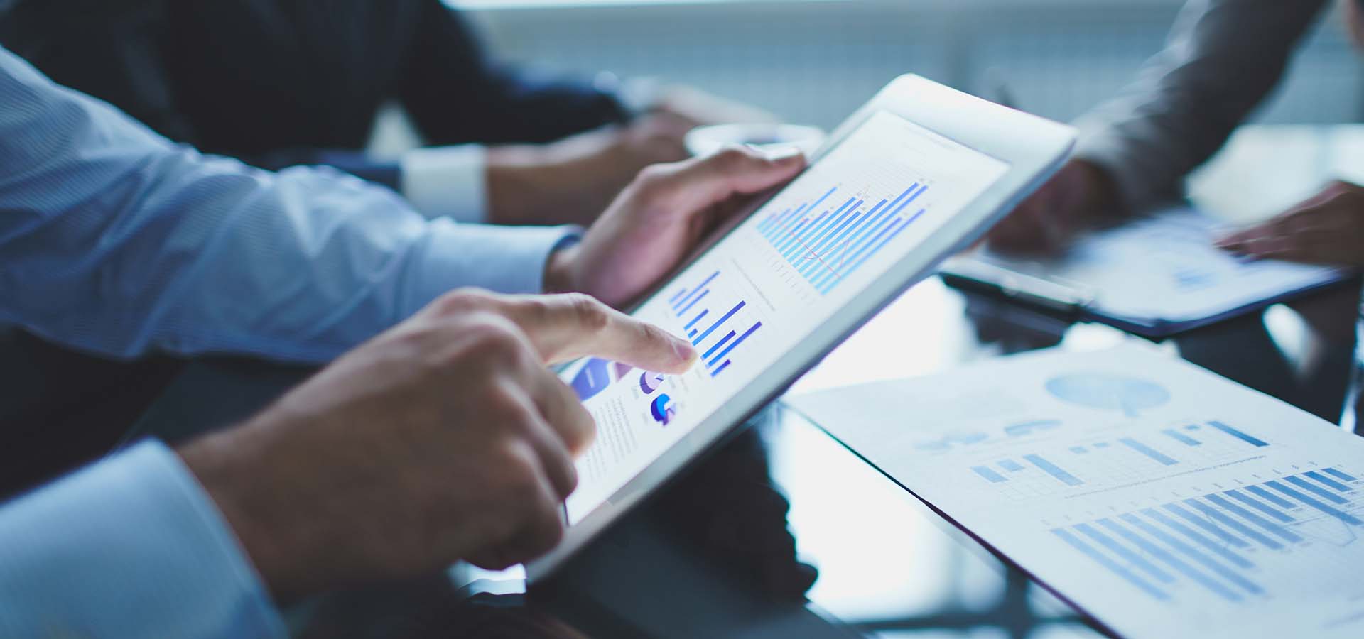 - ¿Cómo conseguir una buena gestión empresarial? La gestión empresarial debe ir acorde con las nuevas tecnologías