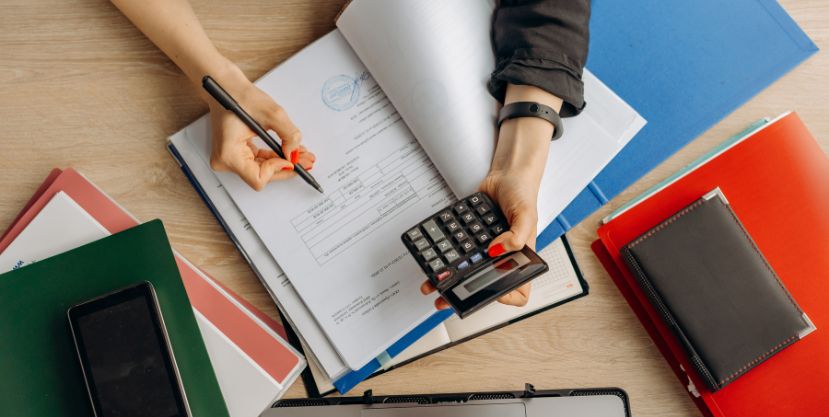 No âmbito do calendário fiscal, as obrigações fiscais anuais de uma empresa têm datas certas