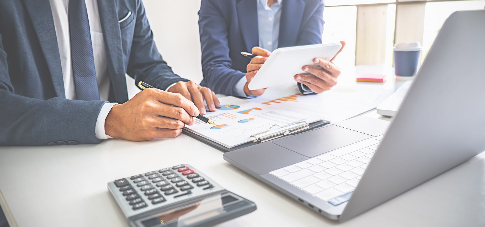 A Faturação Eletrónica surge sobretudo para simplificar e automatizar os processos de negócios entre empresas