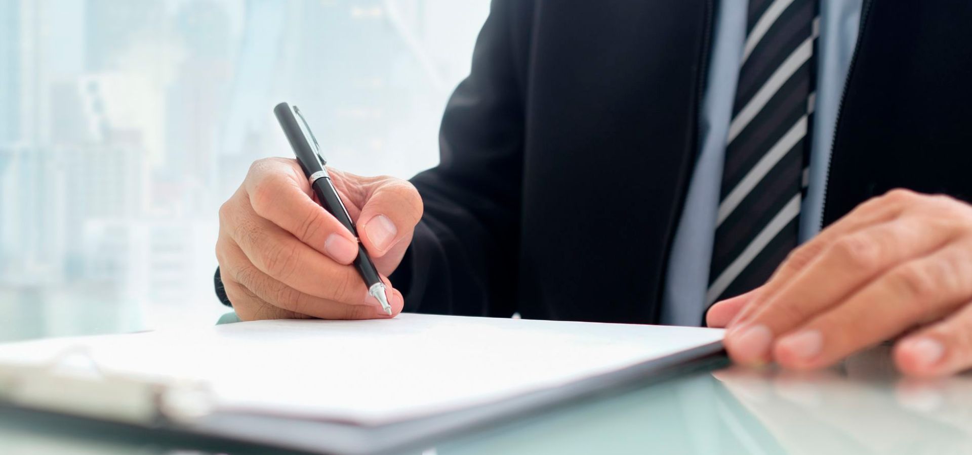 - Contrato 402: Flexibilidad laboral para necesidades temporales Tickelia - Contrato 402: Flexibilidad laboral para necesidades temporales