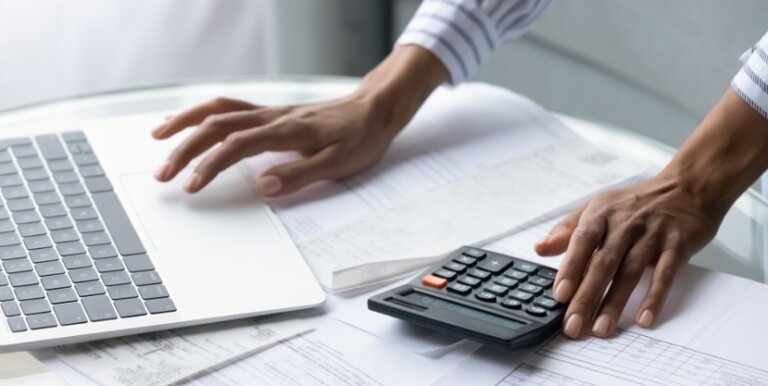 qué es gastos de empresa