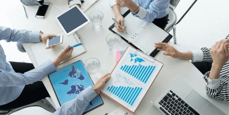 Descubra como medir e utilizar os principais KPIs para gerir eficazmente as viagens de negócios.