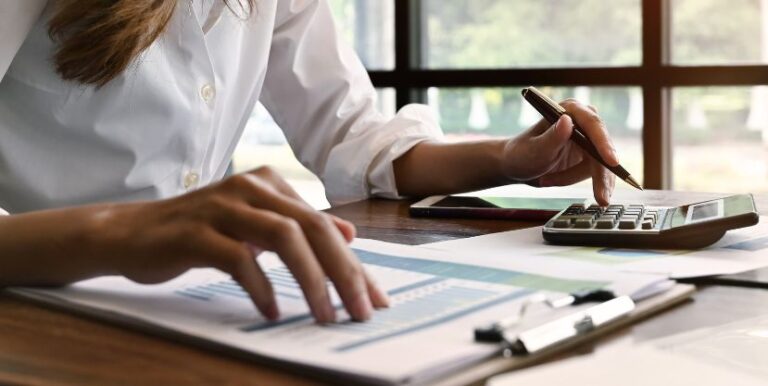 Diferencias entre el factoring y el confirming