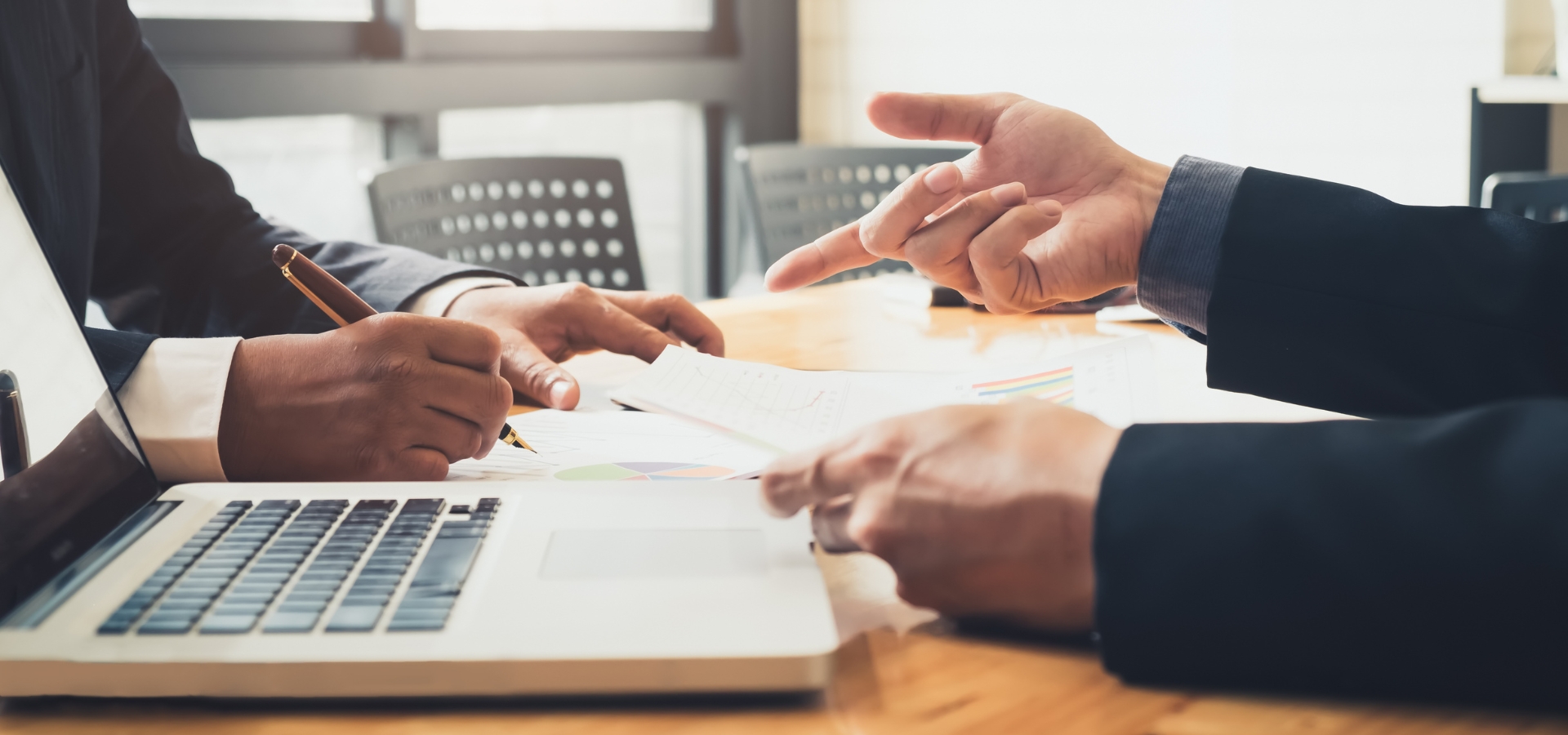 - ¿Cómo emitir una orden de compra para adquirir productos para tu empresa? La orden de compra es una herramienta esencial para la facturación de la empresa