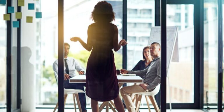 Diferencias entre un jefe y un líder