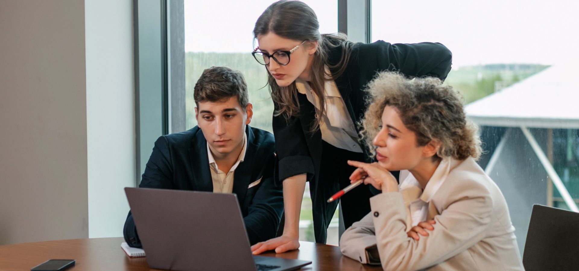 Beneficios de pasar de ser un jefe a un líder