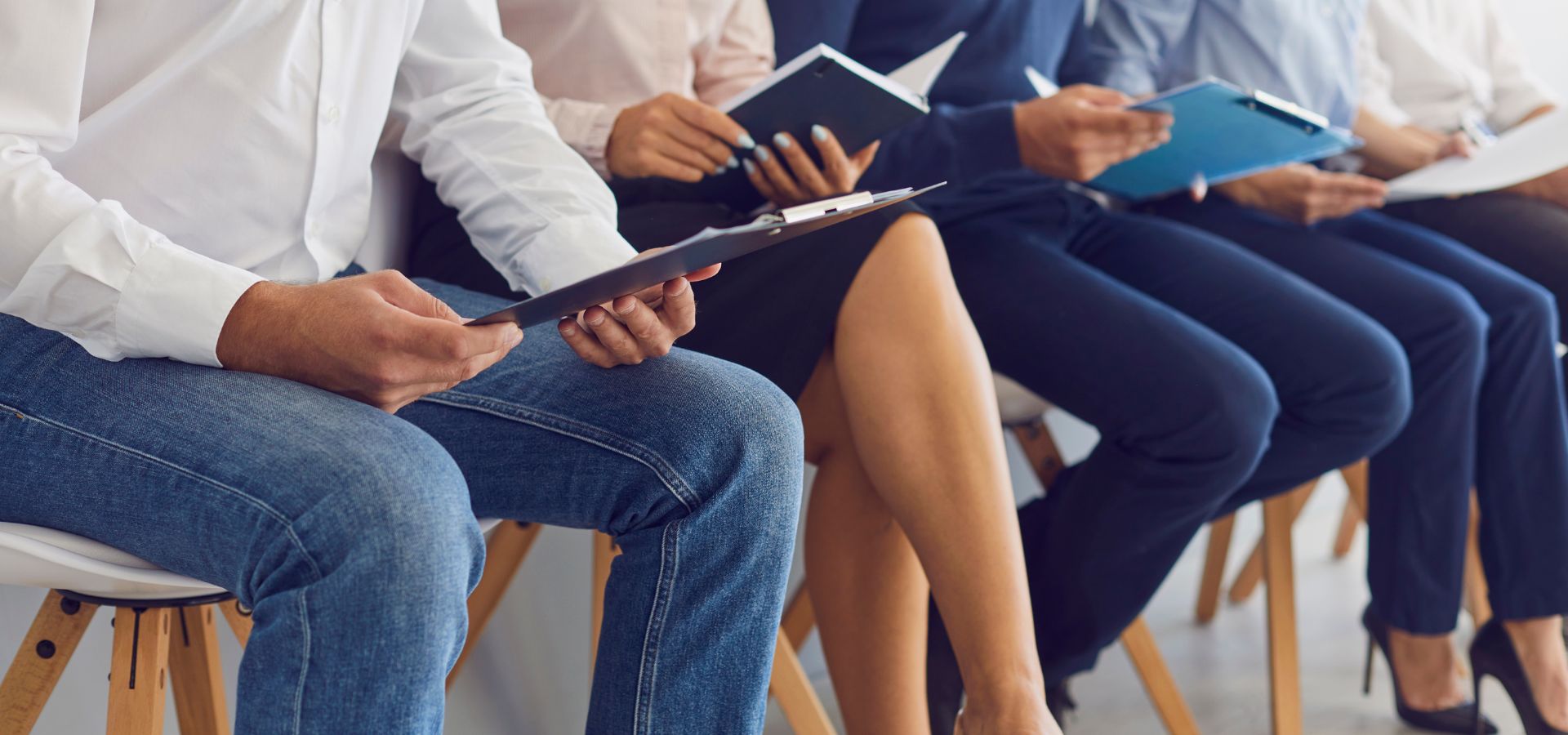 - Estrategias para optimizar las categorías profesionales y mejorar la estructura interna Importancia de las categorías profesionales en la empresa