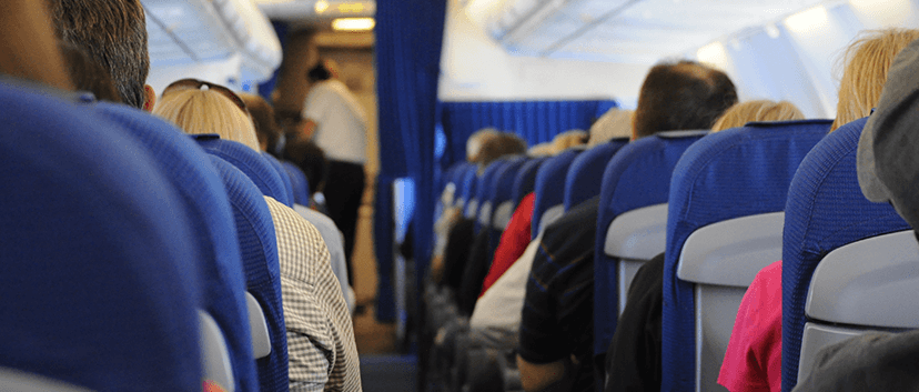 ¿Cómo elegir el asiente perfecto en un avión?